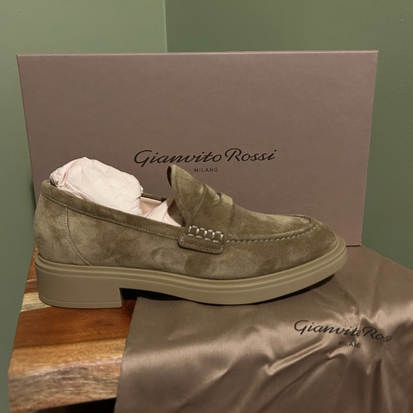 Gianvito Rossi  Camel Loafers - Picture 1 of 2